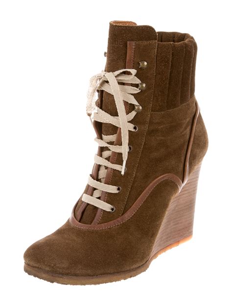 chloe wedge boots market